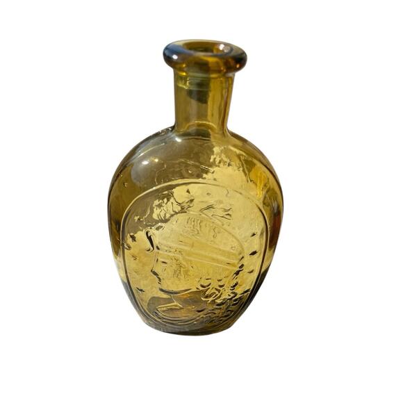 Vintage,American Eagle Decanter ,Lady Liberty 8 3/4''Golden Yellow, Bicentennial - Picture 11 of 11